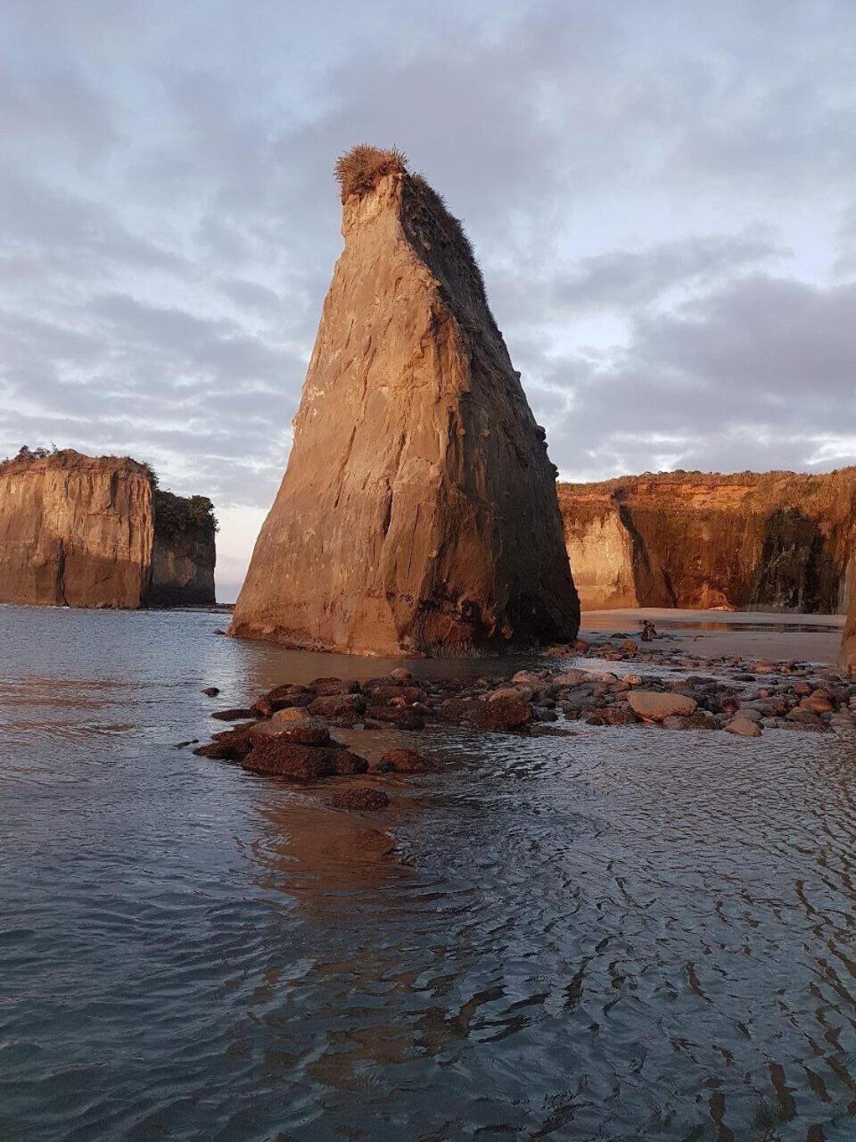 The Hole In The Rock Yurt Hotel Cape Foulwind ภายนอก รูปภาพ